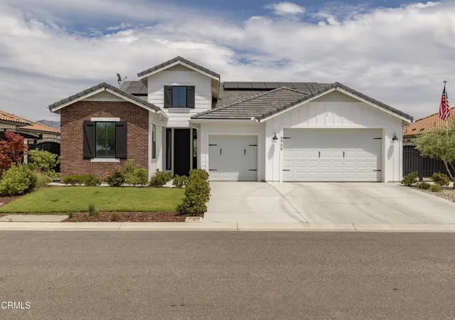 60th image of 6909 Aquamarine Dr, Bakersfield, CA 93306 | MLS# V1-37873