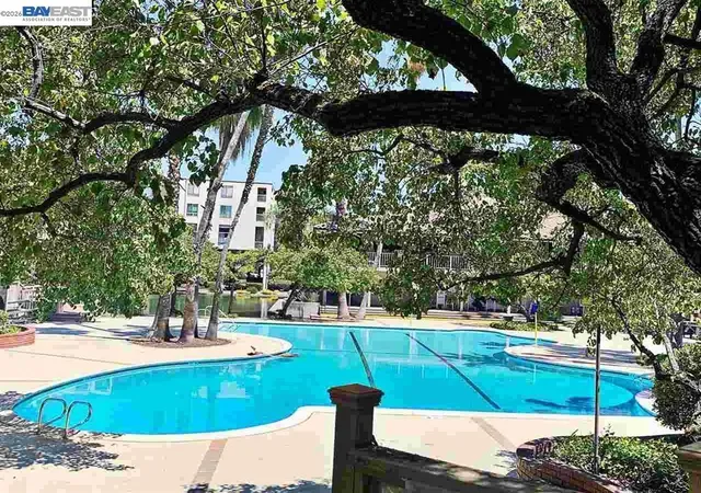 Photo 3 of Condo for sale at 430 N Civic Dr #208, Walnut Creek, CA 94596 | MLS# 41143191 | Listing updated on 2026-09-02