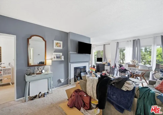 Photo 3 of Sale Pending at 12940 Riverside Dr #201, Sherman Oaks, CA 91423 | MLS# 26865517 | Listing updated on 2026-09-21