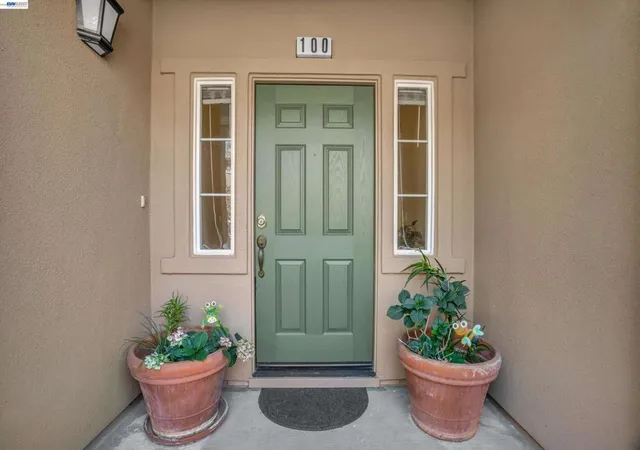 Listing Photo 4 - Condo for sale in building located at 24 Meritage Cmn, Livermore, CA 94551 - Unit #1403