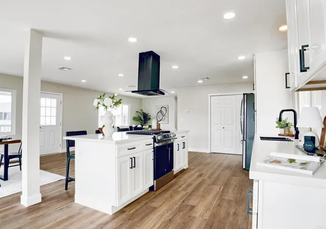 Photo 4 of Manufactured home for sale at 445 Orange Ave #SPC 10, Chula Vista, CA 91911 | MLS# PTP2605720 | Listing updated on 2026-10-06