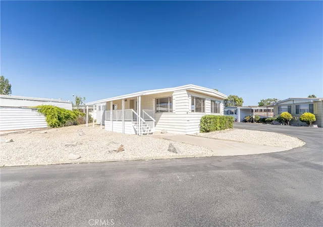 Photo 3 of Manufactured home for sale at 1701 S Thornburg #18, Santa Maria, CA 93458 | MLS# PI26165478 | Listing updated on 2026-09-06