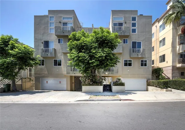 Photo 1 of Condo for sale at 2125 S Bentley Ave #101, Los Angeles, CA 90025 | MLS# AR26165486 | Listing updated on 2026-10-04