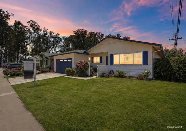 Photo 1 of Sale Pending at 109 Cabrillo St, Capitola, CA 95010 | MLS# ML82055529 | Listing updated on 2026-10-07