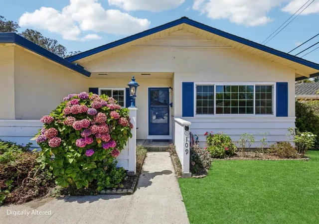 Photo 3 of Sale Pending at 109 Cabrillo St, Capitola, CA 95010 | MLS# ML82055529 | Listing updated on 2026-10-07