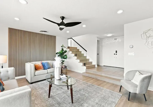 3rd image of 895 Tybalt Dr, San Jose, CA 95127 | MLS# ML82055559