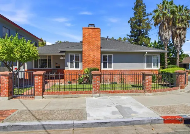 23rd image of 1131 Frankfurt Ave, San Jose, CA 95126 | MLS# ML82055620