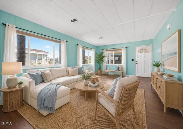4th image of 5540 W 5Th St #111, Oxnard, CA 93035 | MLS# V1-37884