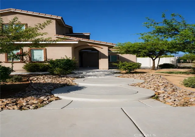 Photo 2 of Single family home for sale at 495 Montego, San Jacinto, CA 92582 | MLS# SW26163173 | Listing updated on 2026-10-07
