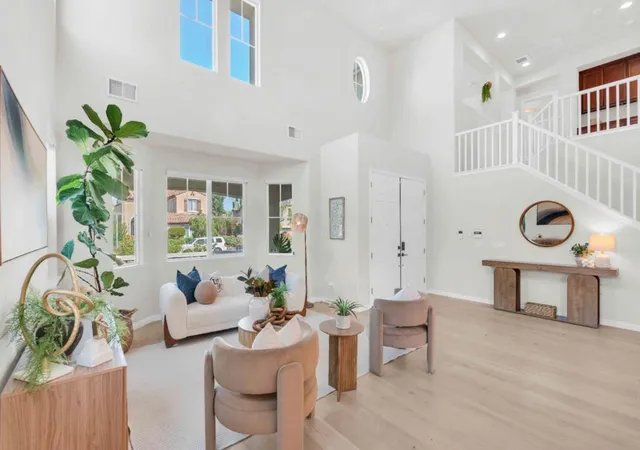 Photo 4 of Sale Pending at 190 Fennel Ct, Morgan Hill, CA 95037 | MLS# ML82055912 | Listing updated on 2026-10-07