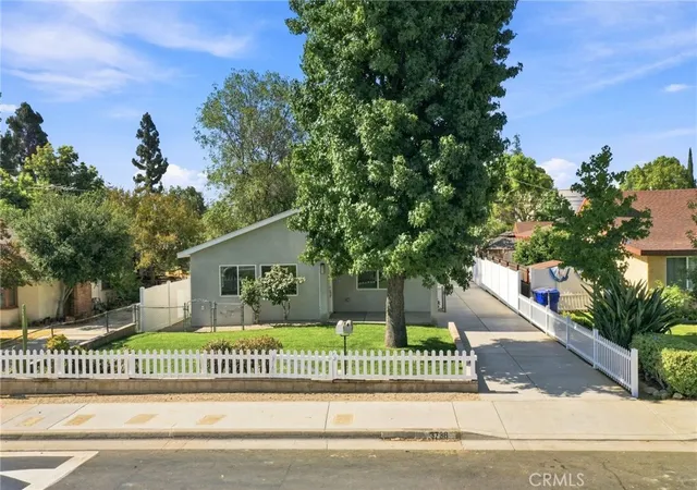 Photo 2 of Single family home for sale at 3738 Blanche, Pasadena, CA 91107 | MLS# TR26165676 | Listing updated on 2026-09-24