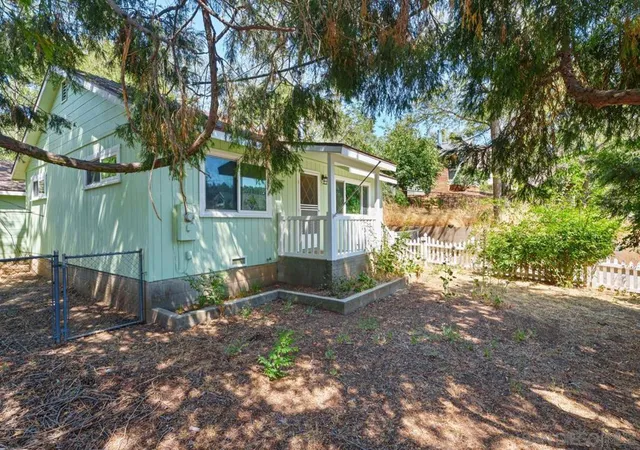 Photo 3 of Sale Pending at 2014 3rd, Julian, CA 92036 | MLS# 260018507SD | Listing updated on 2026-09-22