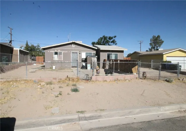 Photo 1 of Single family home for sale at 610 Chateau, Barstow, CA 92311 | MLS# HD26165704 | Listing updated on 2026-10-06