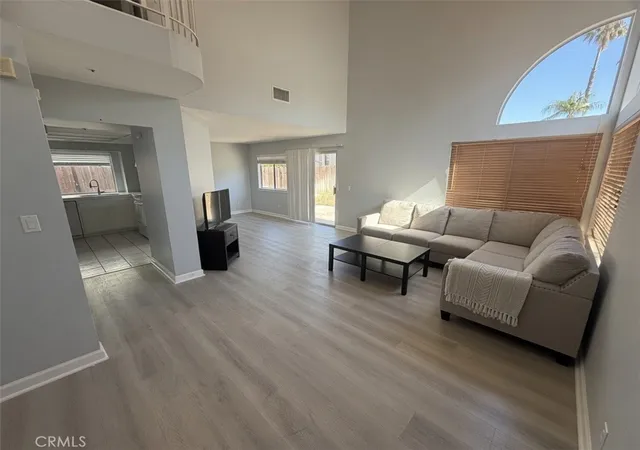 3rd image of 14932 Dandelion Ct, Fontana, CA 92336 | MLS# CV26165819
