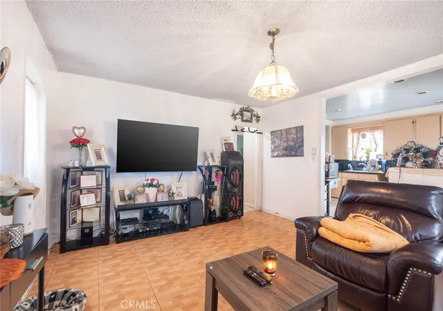 Photo 3 of Sale Pending at 4954 W 118th Street, Hawthorne, CA 90250 | MLS# SR26165780 | Listing updated on 2026-10-27