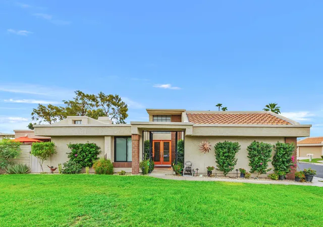 Photo 2 of Condo for sale at 35983 E Paseo Circulo E, Cathedral City, CA 92234 | MLS# 219150838DA | Listing updated on 2026-09-29