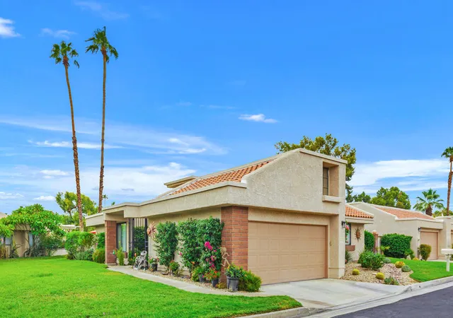 Photo 3 of Condo for sale at 35983 E Paseo Circulo E, Cathedral City, CA 92234 | MLS# 219150838DA | Listing updated on 2026-09-29