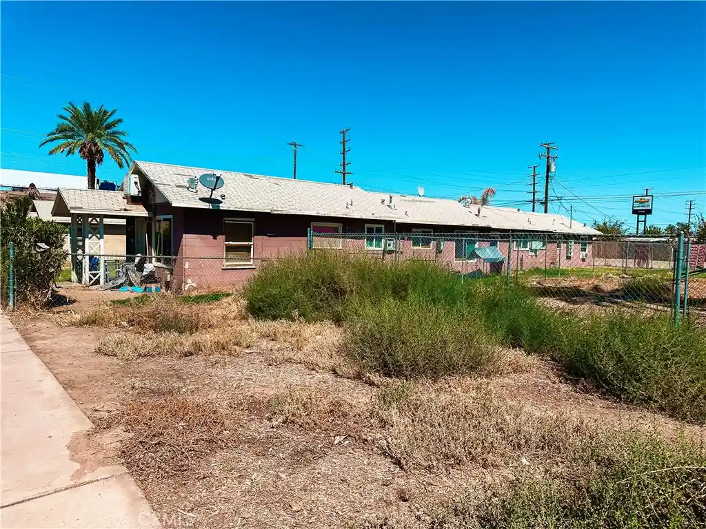 Photo 1 of Multi family home for sale at 316 S Spring St, Blythe, CA 92225 | MLS# WS26165878 | Listing updated on 2026-08-17