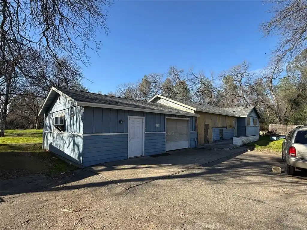 Single family home for sale at 1672 Lake, Redding, CA 96003 | MLS# SN26164013