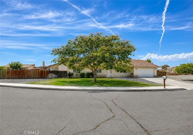 Photo 2 of Single family home for sale at 14168 Tu Su, Apple Valley, CA 92307 | MLS# CV26165885 | Listing updated on 2026-10-07