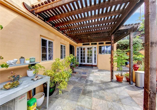 Photo 1 of Single family home for sale at 1594 Linwood St, San Diego, CA 92103 | MLS# OC26157563 | Listing updated on 2026-10-07