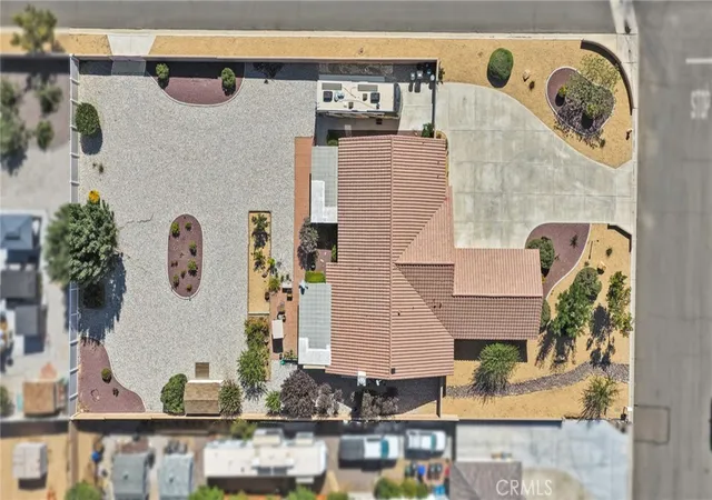 Photo 4 of Sale Pending at 13490 Paraiso, Apple Valley, CA 92308 | MLS# HD26165427 | Listing updated on 2026-09-29
