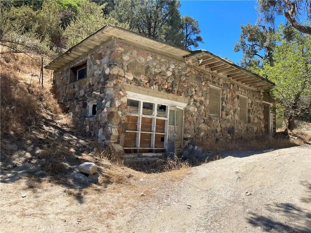 Photo 1 of Land for sale at 901 Manita, Frazier Park, CA 93225 | MLS# SR26165981 | Listing updated on 2026-07-30