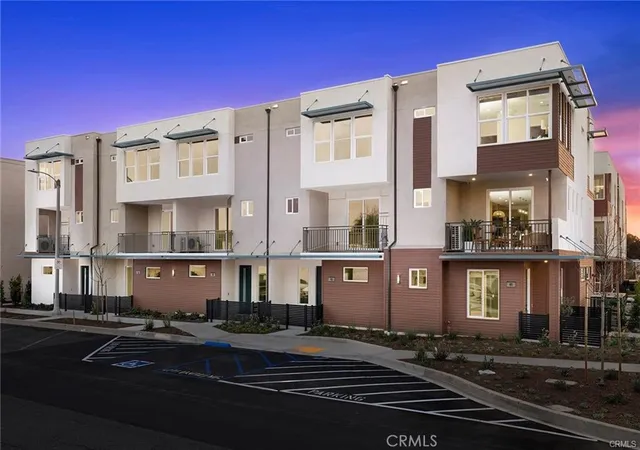 Townhouse for sale at 445 S Eleanor St, Pomona, CA 91766 | MLS# TR26165964