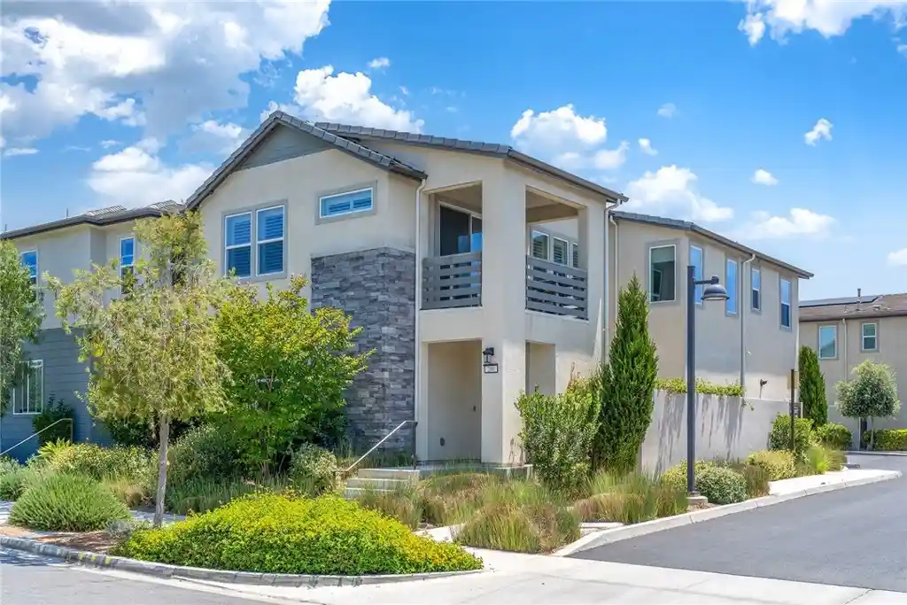 Photo 1 of Condo for sale at 200 Chorus, Irvine, CA 92618 | MLS# OC26165992 | Listing updated on 2026-10-23