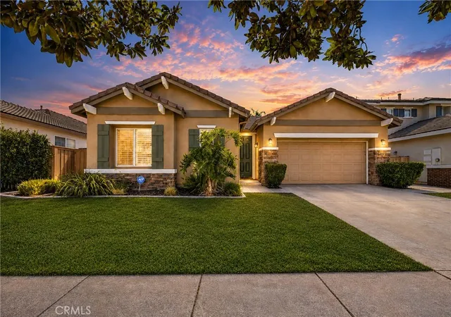 Photo 1 of Single family home for sale at 32077 Poppy Way, Lake Elsinore, CA 92532 | MLS# PW26166011 | Listing updated on 2026-10-02