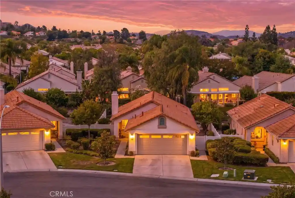 Photo 1 of Sale Pending at 40276 Corte Delfin, Murrieta, CA 92562 | MLS# OC26164553 | Listing updated on 2026-10-12