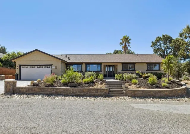 Photo 2 of Single family home for sale at 3120 Oak Leaf Ct, Morgan Hill, CA 95037 | MLS# ML82055966 | Listing updated on 2026-10-11