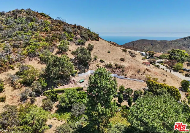 5th image of 2188 Tuna Canyon Rd, Topanga, CA 90290 | MLS# 26866151