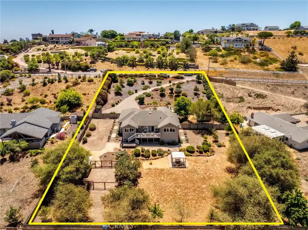 Single family home for sale at 290 Casa Real Pl, Nipomo, CA 93444 | MLS# PI26152738