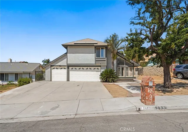 Photo 2 of Single family home for sale at 8433 Tamarind, Jurupa Valley, CA 92509 | MLS# IV26165680 | Listing updated on 2026-09-01