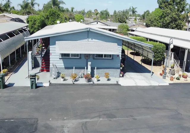 Photo 3 of Manufactured home for sale at 1501 Anza Ave #SPC 82, Vista, CA 92084 | MLS# PTP2605757 | Listing updated on 2026-09-02