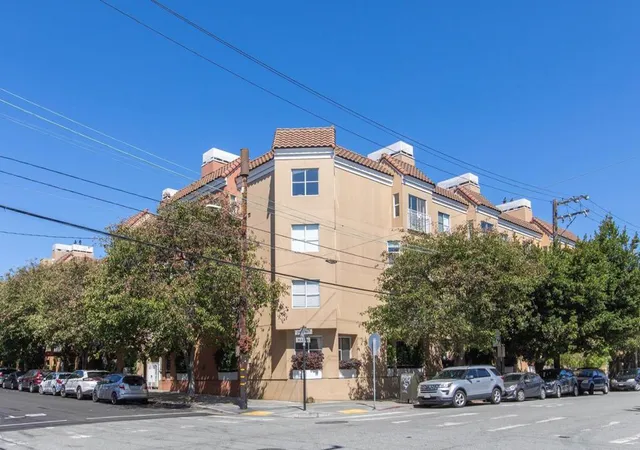 2nd image of 600 Chestnut St #110, San Francisco, CA 94133 | MLS# ML82056007