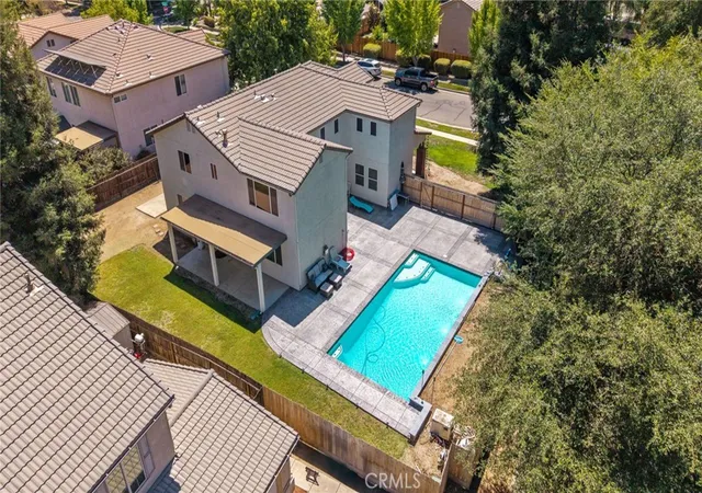 Photo 3 of Single family home for sale at 3320 W Glendale, Visalia, CA 93291 | MLS# NS26165771 | Listing updated on 2026-10-01