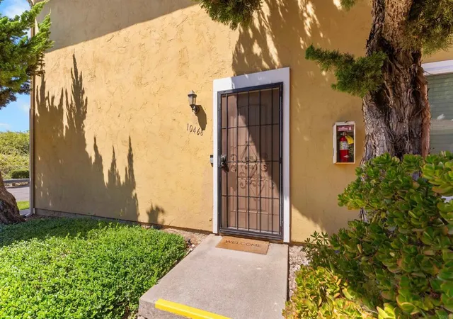 Listing Photo 1 - Condo for sale in building located at 10466 Caminito Sulmona, San Diego, CA 92129