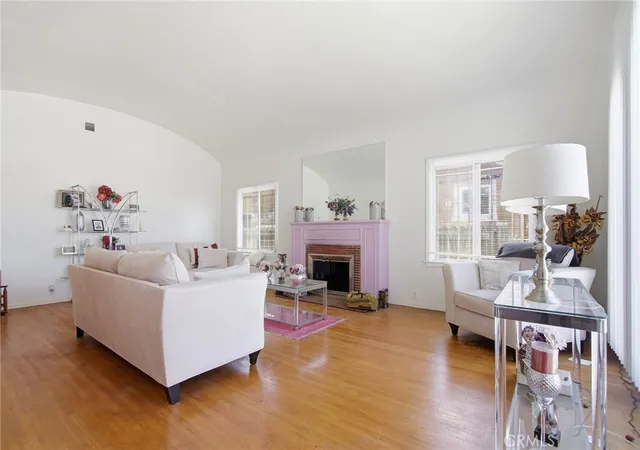 Photo 2 of Sale Pending at 2142 West 73rd, Los Angeles, CA 90047 | MLS# SR26166101 | Listing updated on 2026-09-22
