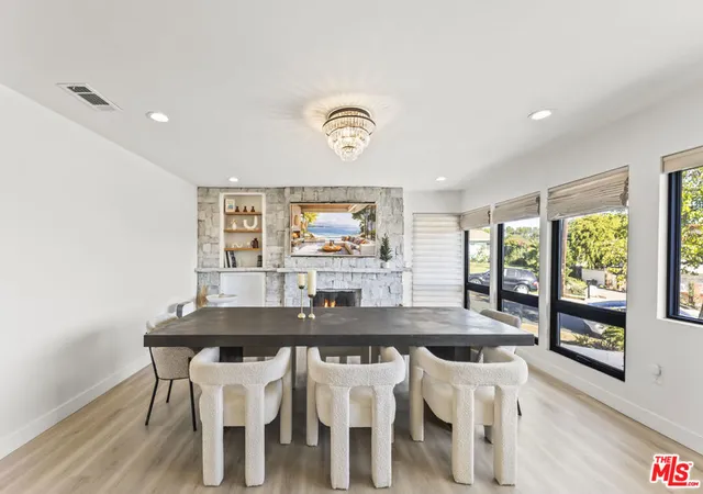 Photo 4 of Single family home for sale at 30569 Ganado Dr, Rancho Palos Verdes, CA 90275 | MLS# 26866015 | Listing updated on 2026-09-10
