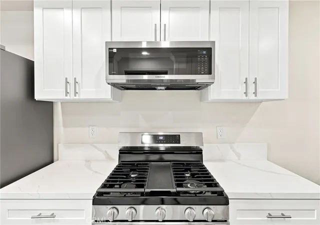 Listing Photo 1 - Condo for sale in building located at 5905 Rosemead, Pico Rivera, CA 90660 - Unit #3