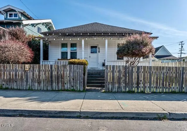 Photo 1 of Single family home for sale at 150 S Franklin St, Fort Bragg, CA 95437 | MLS# C1-11478 | Listing updated on 2026-09-09