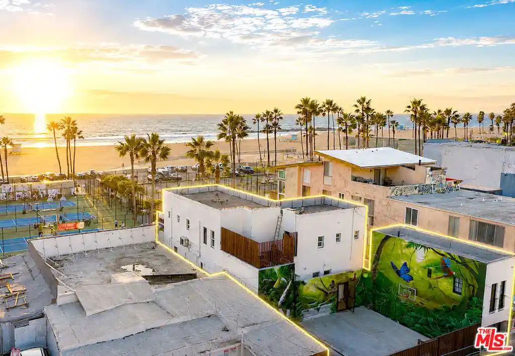 Photo 1 of Single family home for sale at 1915 Ocean Front Walk, Venice, CA 90291 | MLS# 26865995 | Listing updated on 2026-08-30