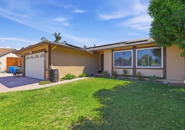 Photo 2 of Single family home for sale at 570 Biscayne Ct, Morgan Hill, CA 95037 | MLS# ML82051950 | Listing updated on 2026-10-12