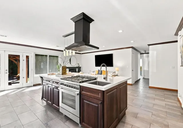 Photo 4 of Single family home for sale at 570 Biscayne Ct, Morgan Hill, CA 95037 | MLS# ML82051950 | Listing updated on 2026-10-12