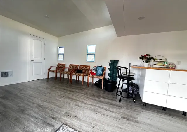 Photo 3 of Manufactured home for sale at 2191 Harbor Blvd #38, Costa Mesa, CA 92627 | MLS# PW26166608 | Listing updated on 2026-09-10