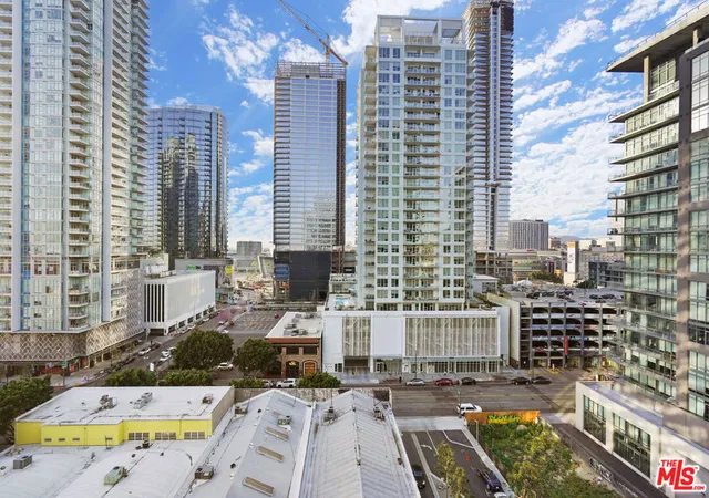 Photo 4 of Condo for sale at 1155 S Grand Ave #516, Los Angeles, CA 90015 | MLS# 26866389 | Listing updated on 2026-10-09