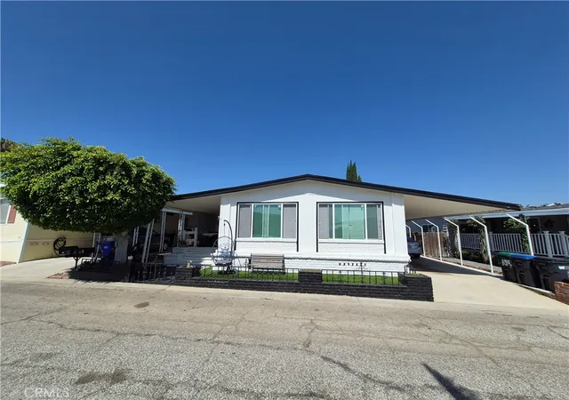 Photo 3 of Sale Pending at 2601 E Victoria St #154, Compton, CA 90220 | MLS# IN26166615 | Listing updated on 2026-09-11