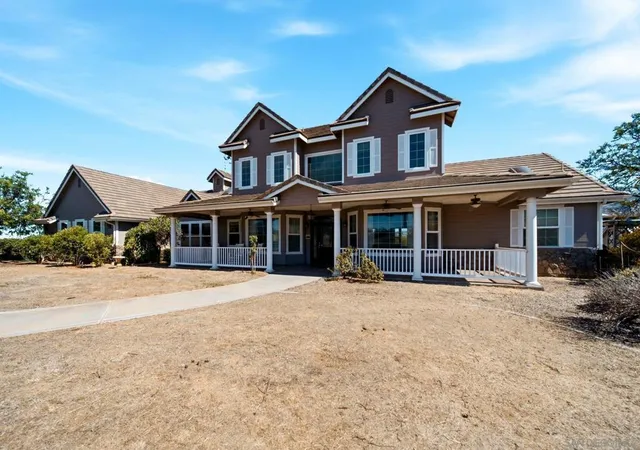 Photo 3 of Sale Pending at 15589 Rainbird Rd, Ramona, CA 92065 | MLS# 260018625SD | Listing updated on 2026-09-30